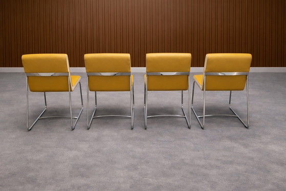 Image 1 of Giallo ocra "Dancer" di Leolux Primavera