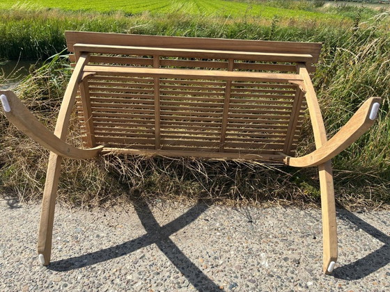 Elegant Folding Solid Teak Garden Table - As New - – Wood (photo 6 of 7)