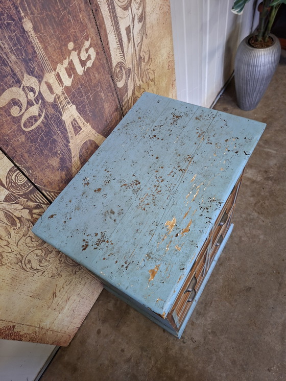 Image 1 of Vintage chest of drawers, medicine cabinet, filing cabinet, dimensions: 58x40cm and 77cm high.