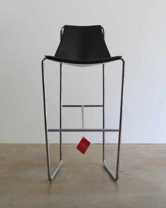 Image 1 of Sgabello da bar di design in pelle italiana MIDJ Apelle