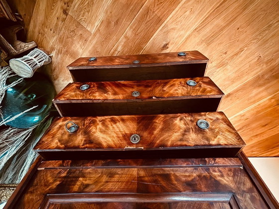 Image 1 of Escritorio antiguo de caoba