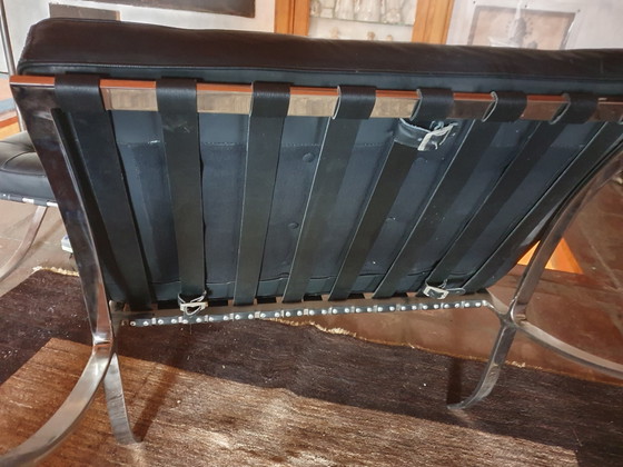 Image 1 of sillón y puf Barcelona