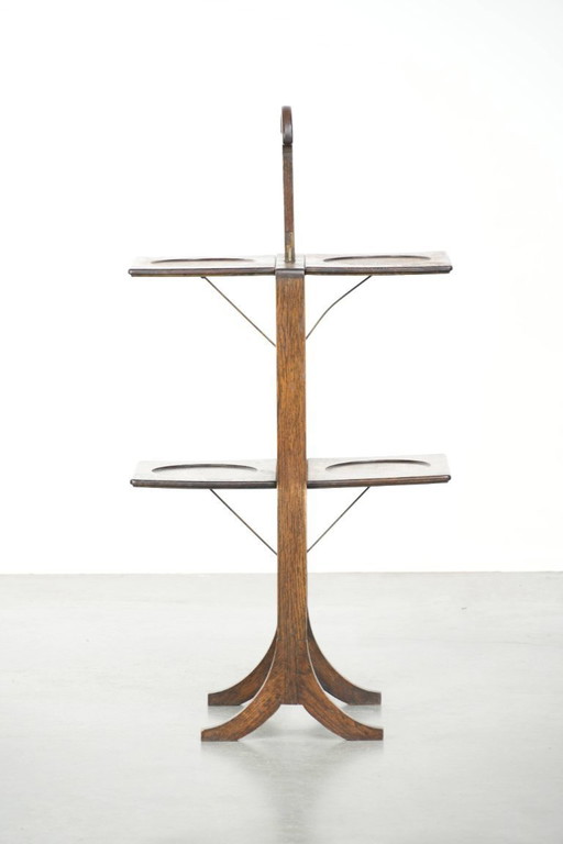 Schöner englischer Beistelltisch/Kuchenständer aus Eiche aus dem späten 19./frühen 20. Jahrhundert