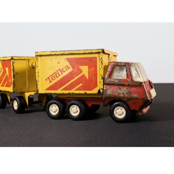 Image 1 of Camion per le consegne in metallo Tonka degli anni '70 con rimorchio e rimorchio agricolo extra