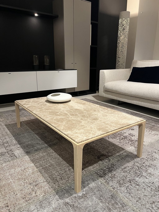 Linteloo Miles coffee table