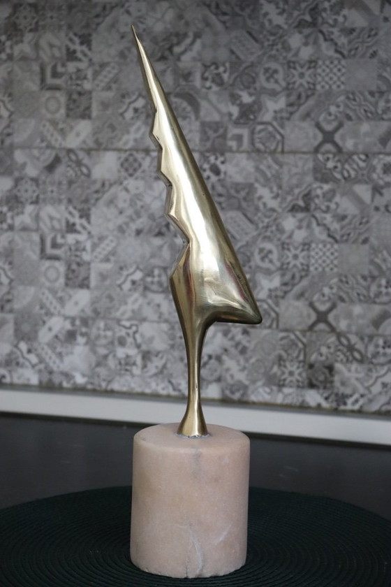 Image 1 of Belle sculpture inspirée de Brâncusi