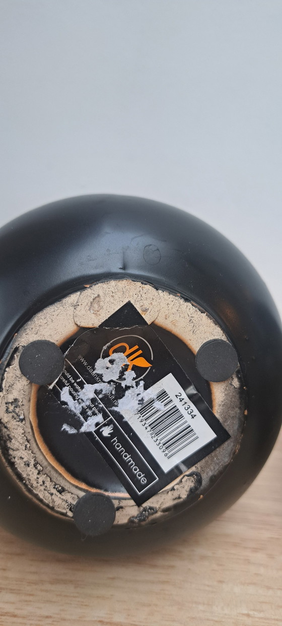 Image 1 of Set of 2 Daan Kromhout ceramic vases – matte black – sculptural design – handmade