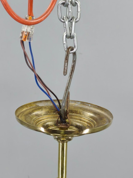 Image 1 of Lustre Art Déco tchèque des années 1930 en laiton avec globes en verre opalin