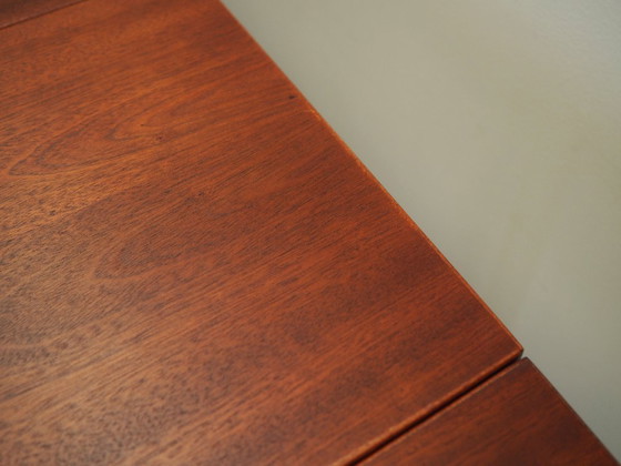 Image 1 of Table en acajou, design danois, années 1970, production : Danemark