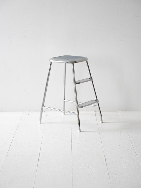 Image 1 of Sgabello vintage scandinavo in acciaio e formica