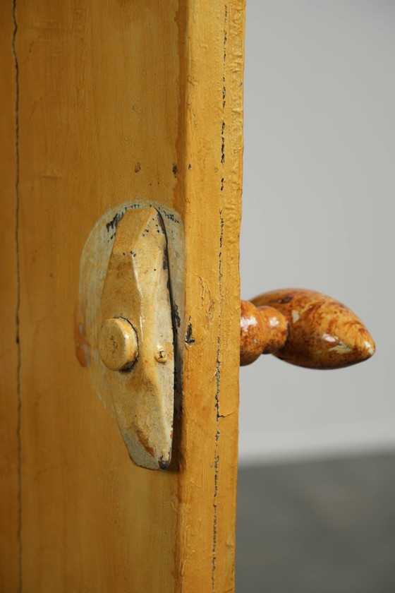 Einzigartiger, handbemalter antiker niederländischer Bauernhausschrank aus dem 18. Jahrhundert mit (photo 20 of 20)