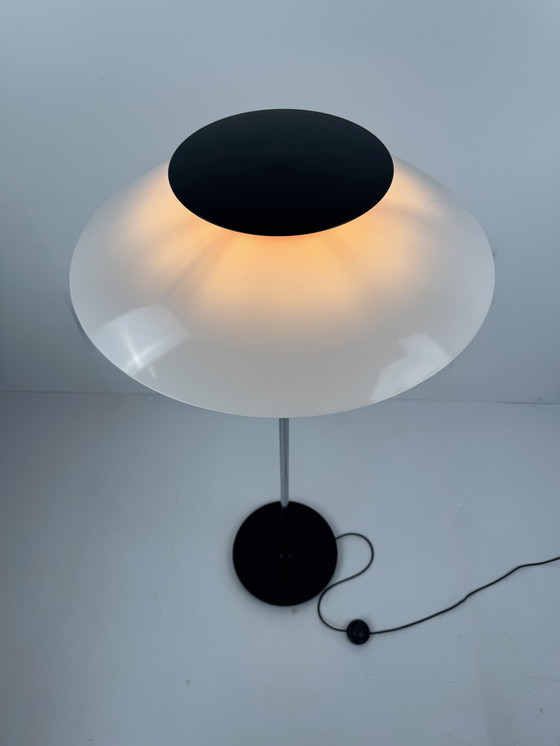 Image 1 of Louis Poulsen PH80 vloerlamp – Deens designicoon