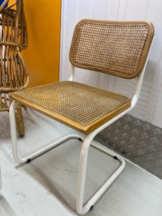 2 chaises vintage style 'Cesca' à structure tubulaire, Design italien (1986), Chaises de salle à manger (photo 3 sur 7)