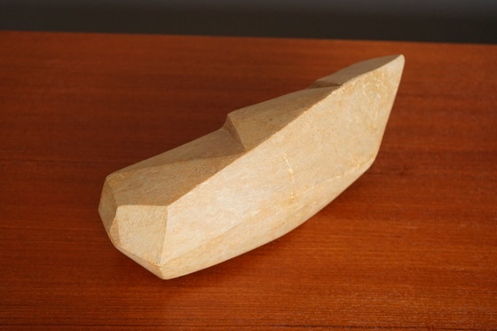 Image 1 of Sculpture abstraite en pierre. 1970s