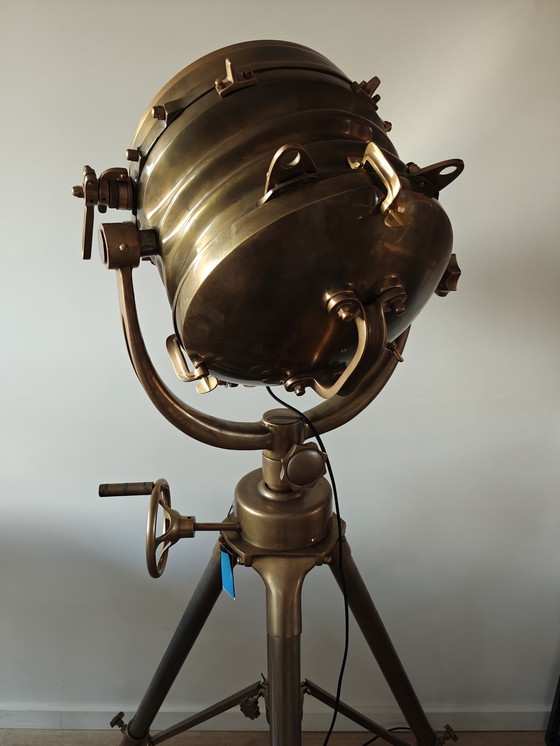Image 1 of Eichholtz Royal Master Sealight | Luxe Maritieme Vloerlamp in Vintage Messing