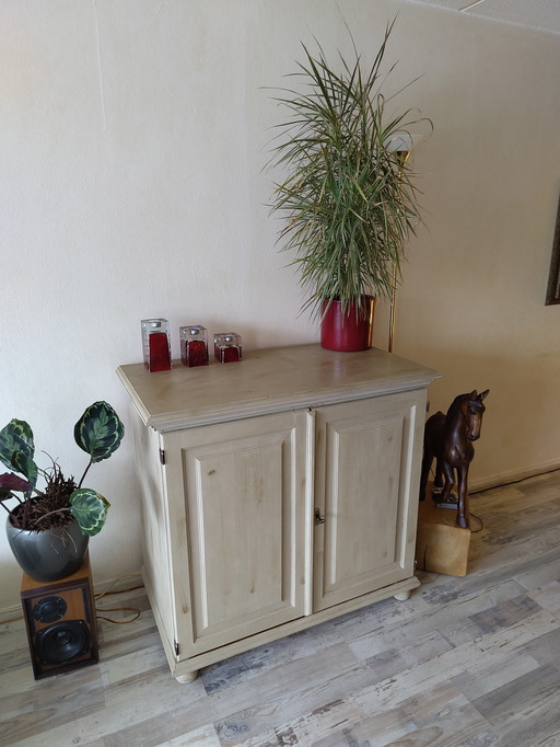 Sideboard/TV cabinet/all kinds of cupboard