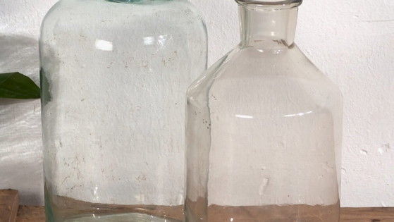 Antieke apothekersflessen (ca. 1920). 2-delige set #29 – Glazen & Karaffen, Glass (photo 3 of 10)