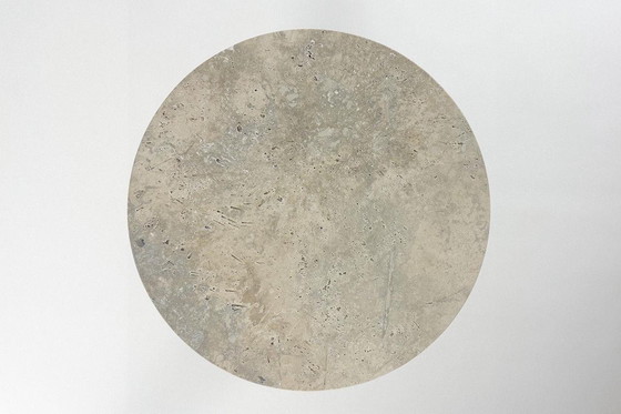 Image 1 of 🗿 Elegancia escultórica: Mesa “Angelo M” en Travertino Plata de Leo Aerts para Linea Design Objects