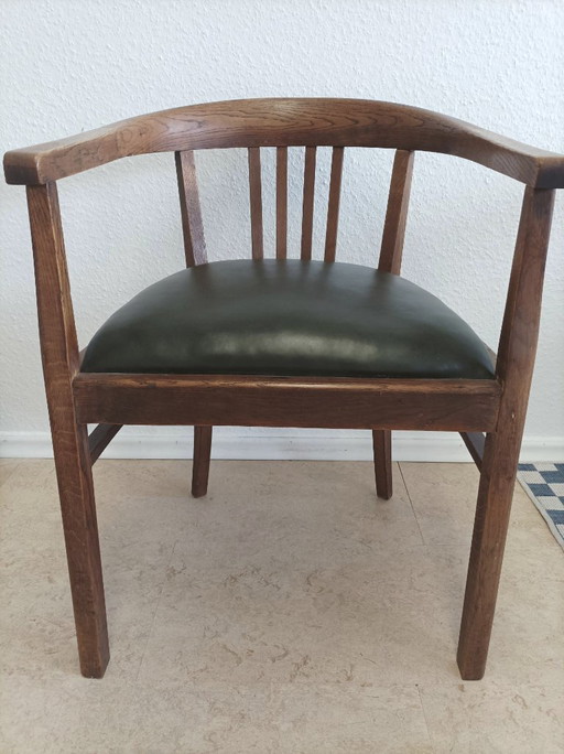 Silla de madera maciza de estilo Gropius/Bauhaus/Art Decó, circa 1920-1940.