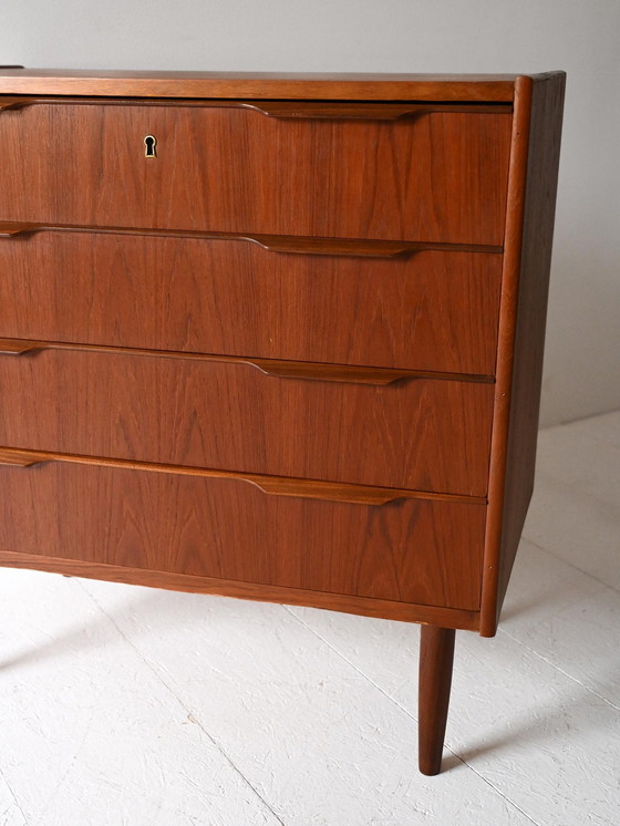 Image 1 of Commode danoise vintage en teck, 1960 - Finition foncée