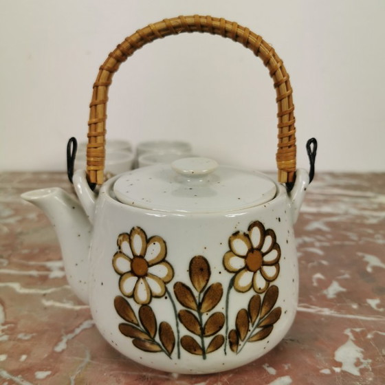 Image 1 of Vintage mid century theeservies. Theepotje en vier kommetjes. Keramiek