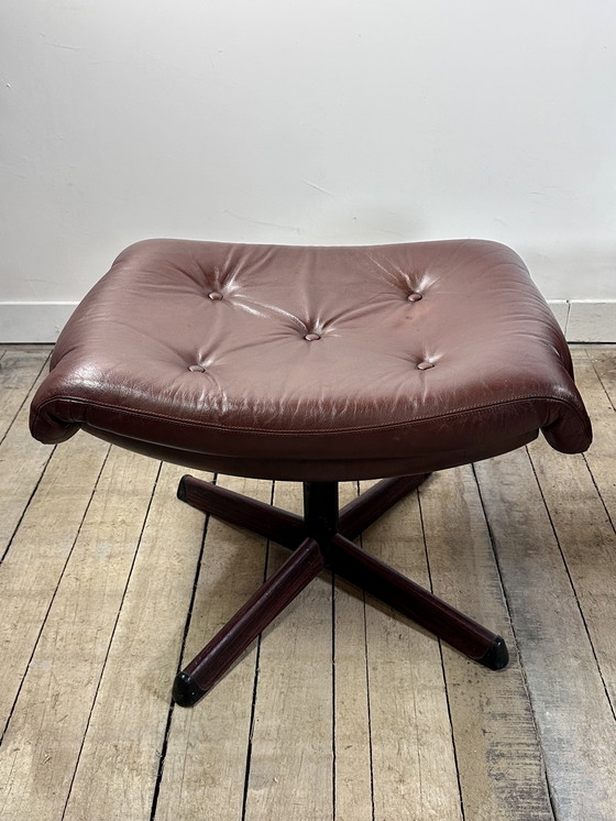 Image 1 of Leren fauteuil en voetenbank van GÖTE MÖBLER Zweden 1960