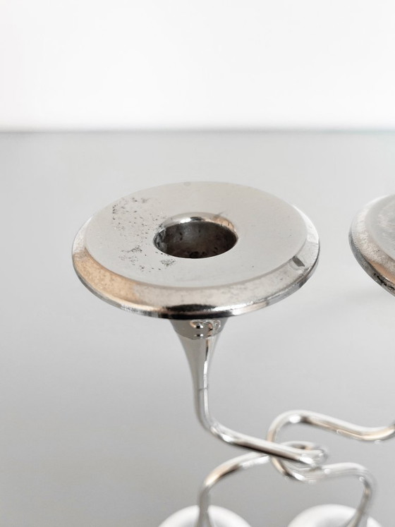 Image 1 of Ensemble vintage de deux bougeoirs argentés