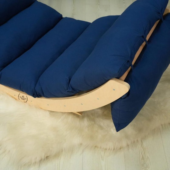 Image 1 of Chaise longue en bois : coussin de chaise longue d'extérieur à bascule pour la sieste au jardin, meubles de terrasse confortable