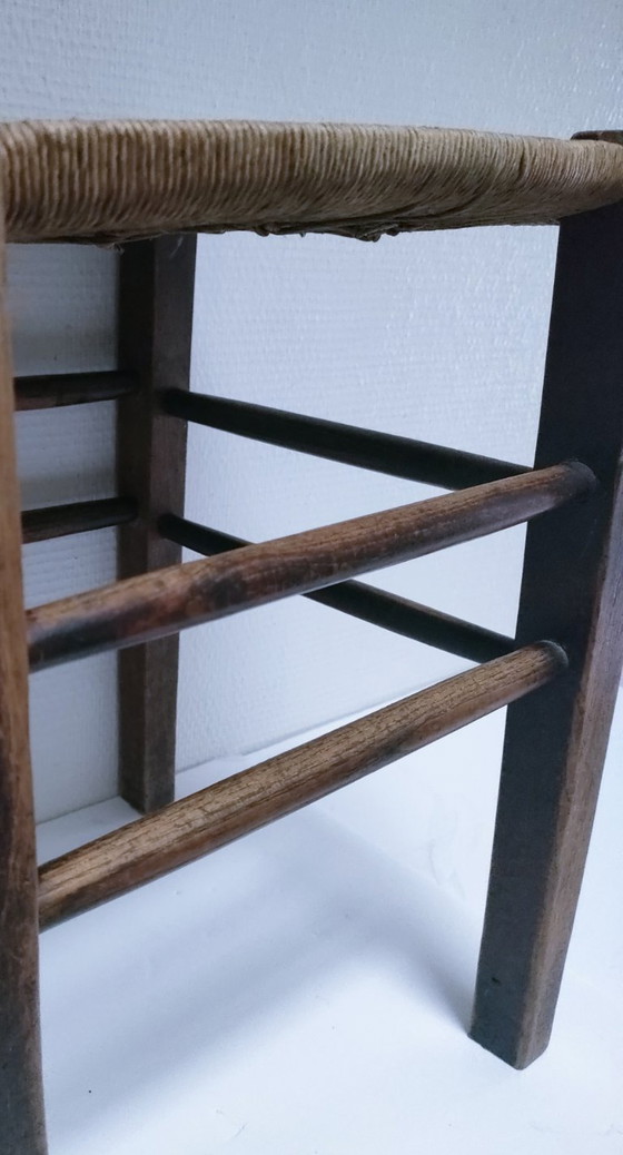 Sgabello vintage in legno con intreccio vegetale – Sgabelli (photo 6 of 12)
