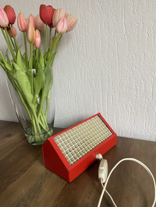 Lampada bacchetta retrò Ikea con raster 