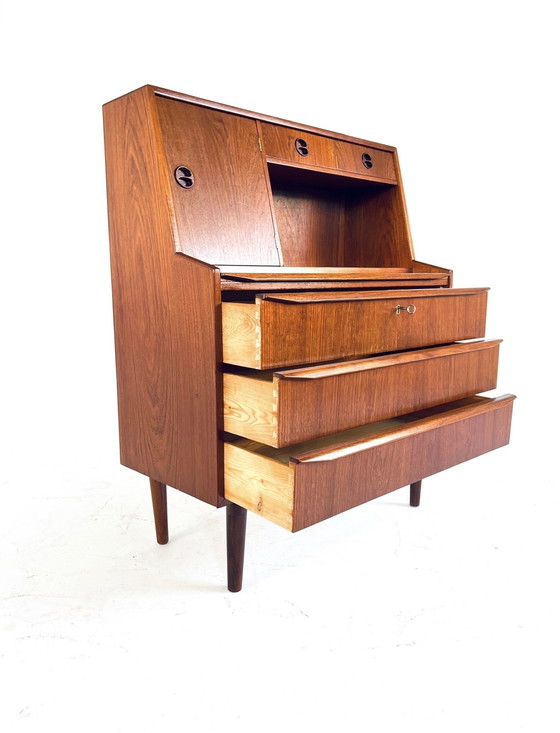 Image 1 of Segretaria danese vintage anni &#39;60