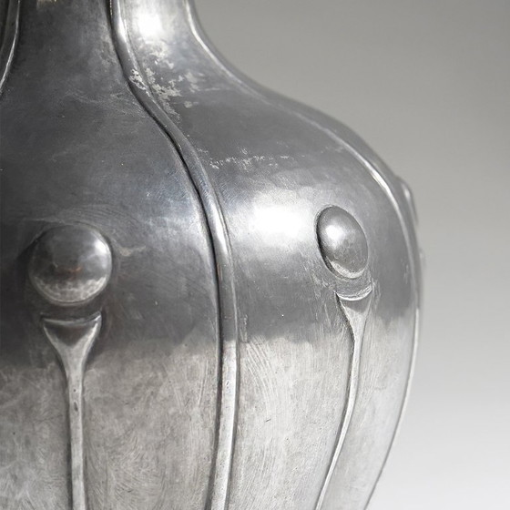 Art Decò Tinnen vaas van Bellotti, jaren 20 – Vazen, Metal (photo 10 of 12)