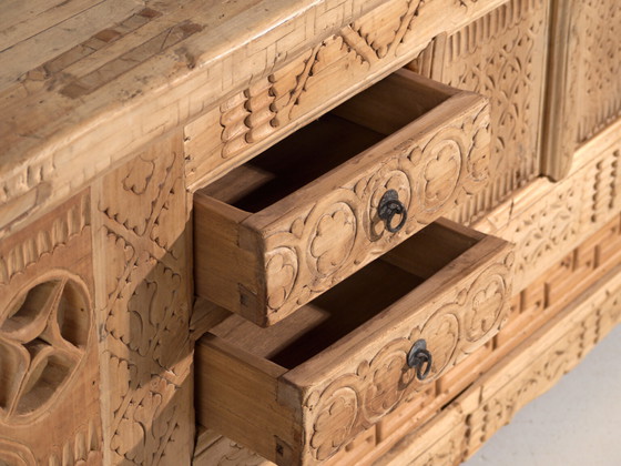 Antique carved sideboard in fir wood – China, circa 1930 – Brass (photo 23 of 40)