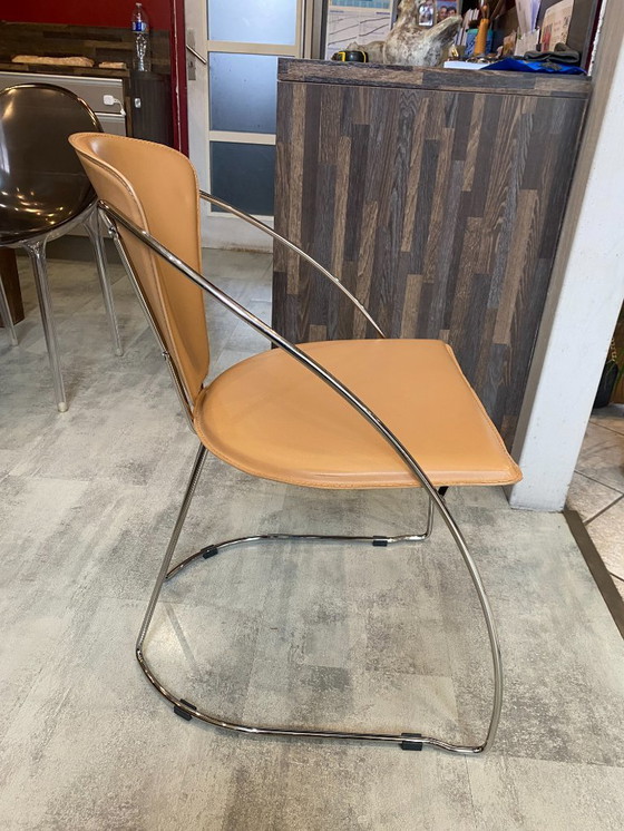 Image 1 of 1 Poltrona Linda di Arrben, pelle color cammello, struttura in acciaio cromato, vintage 1980