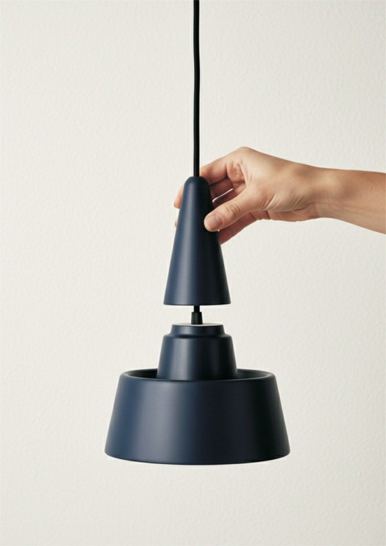 Image 1 of Set van twee SML 2.0 hanglampen van steengoed van NEO, ontworpen door Rodrigo Vairinhos – mat Cosmic Blue.