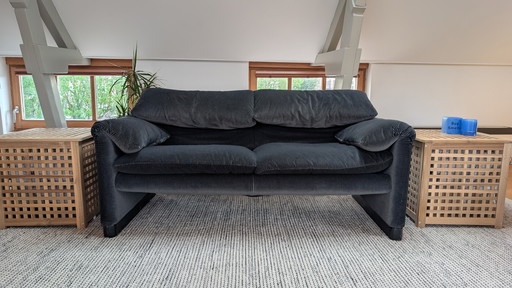 Cassina Maralunga 2 seater