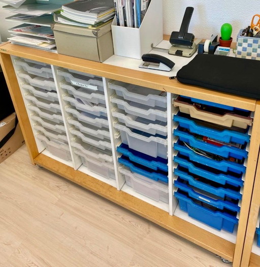 Educational cabinet or storage cabinet