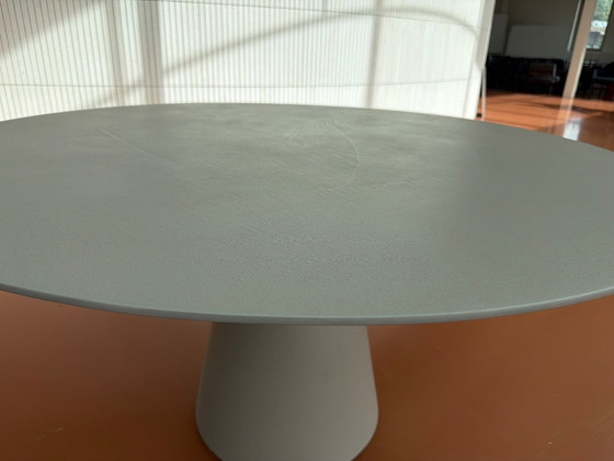 Andreu World – Dining tables (photo 2 of 5)