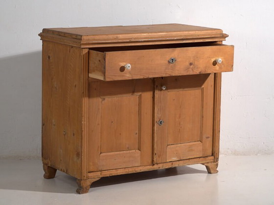 Antiker Küchenschrank (ca. 1920) #4 – Kommoden, Rustic (photo 23 of 40)