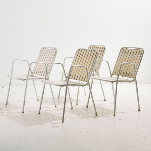 MK10930 Oostenrijkse stapelbare tuinstoel van Karasek