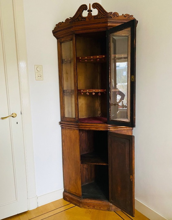 Image 1 of Antico mobile angolare