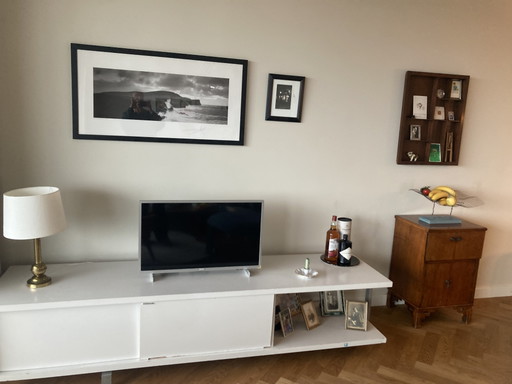 TV- und Medienschrank im niederländischen Design – tv meubelen, Wood