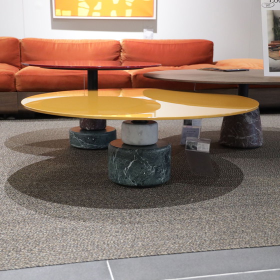 Image 1 of Tavolino rotondo Acerbis Menhir