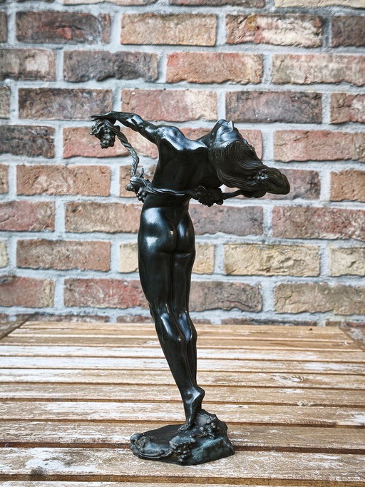 Art Deco Female Figure “The Vine”, after H. W. Frishmuth — 30 cm – decoratieve objecten, Bronze (photo 2 of 7)