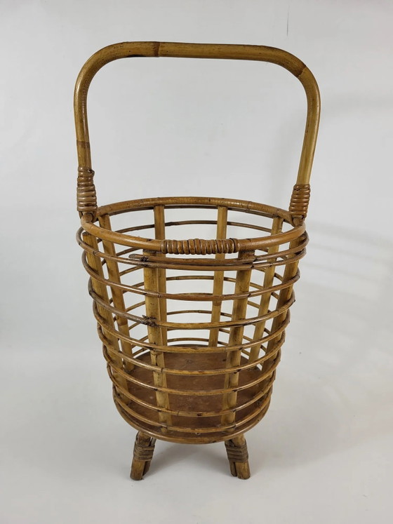 Rattan basket 60s – Decorative Objects, Wicker, Vintage (photo 2 of 6)