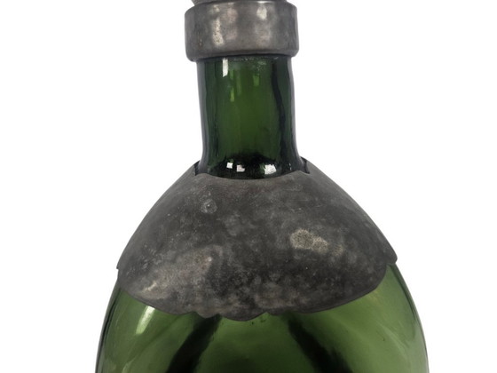 Image 1 of Dutch design - Gero - Karaf - driehoek met tinbeslag - 30's