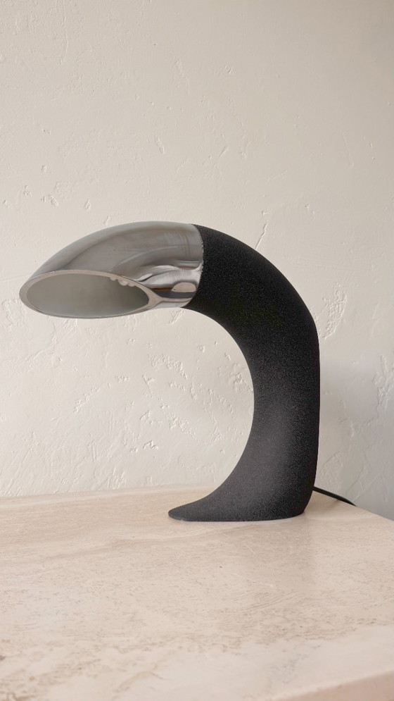 Image 1 of Lampe de table circulaire Fratelli Martini en acier noir et aluminium
