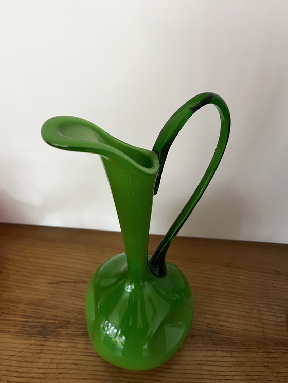 Image 1 of Vintage Opaline vaas / karaf