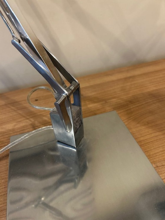 Image 1 of Bellissima lampada da scrivania Kelvin di FLOS