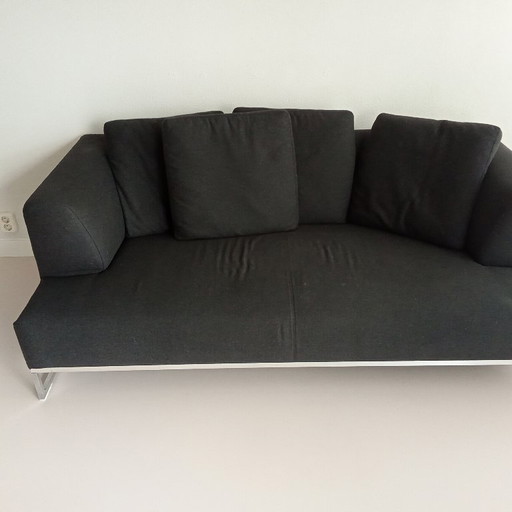 2,5 zits bank B&B Italia